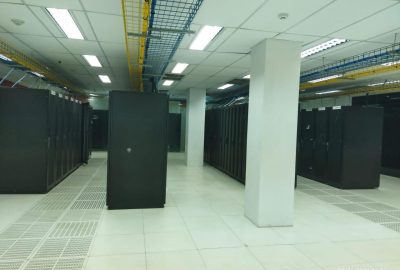 Ruang server